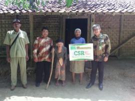 CSR BDG Beri Bantuan Bedah Rumah Di Padukuhan Belang